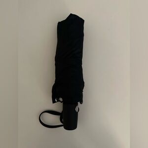 Tumi Black Travel Umbrella